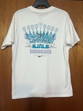 Men’s Nike Tee